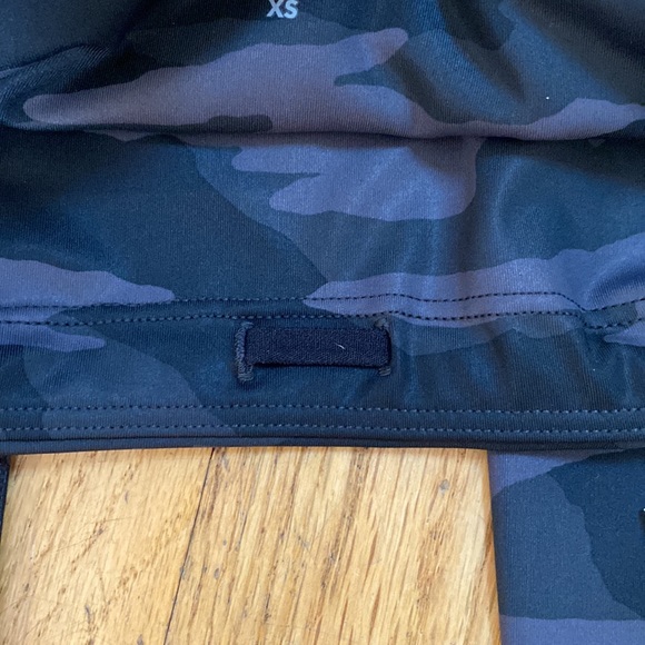 NWT athleta ultimate cameo 7/8 leggings - Picture 5 of 7